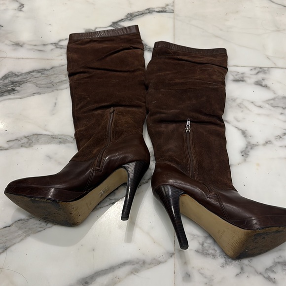 Pure Suede leather Chocolate Brown Knee high Boots in great condition! Size UK 4 - Picture 4 of 17